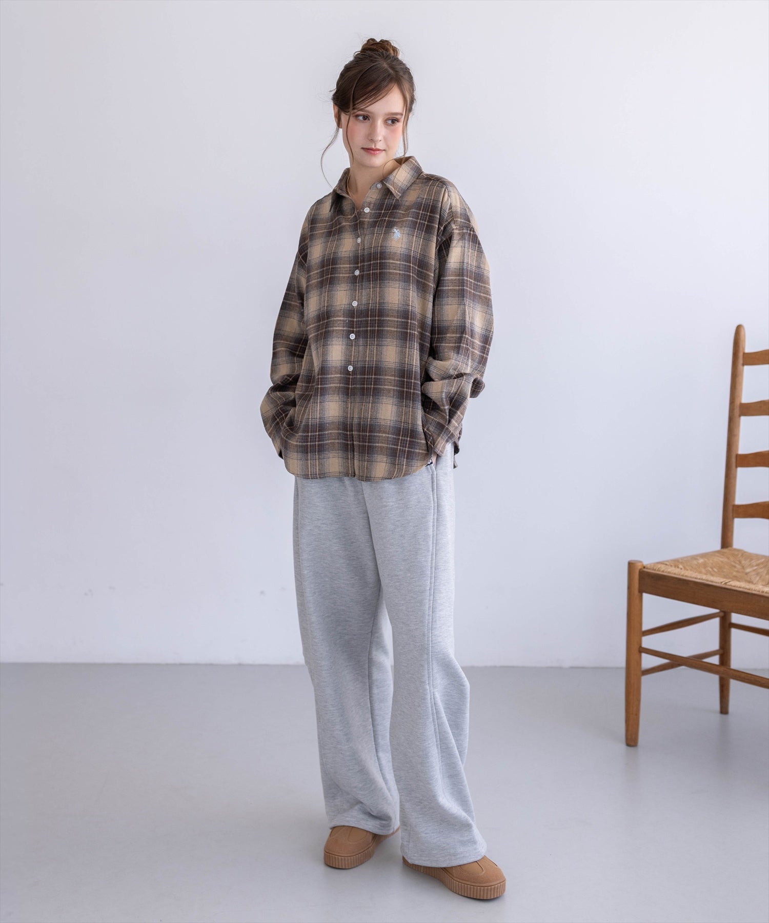 172cm/ブラウン着用
