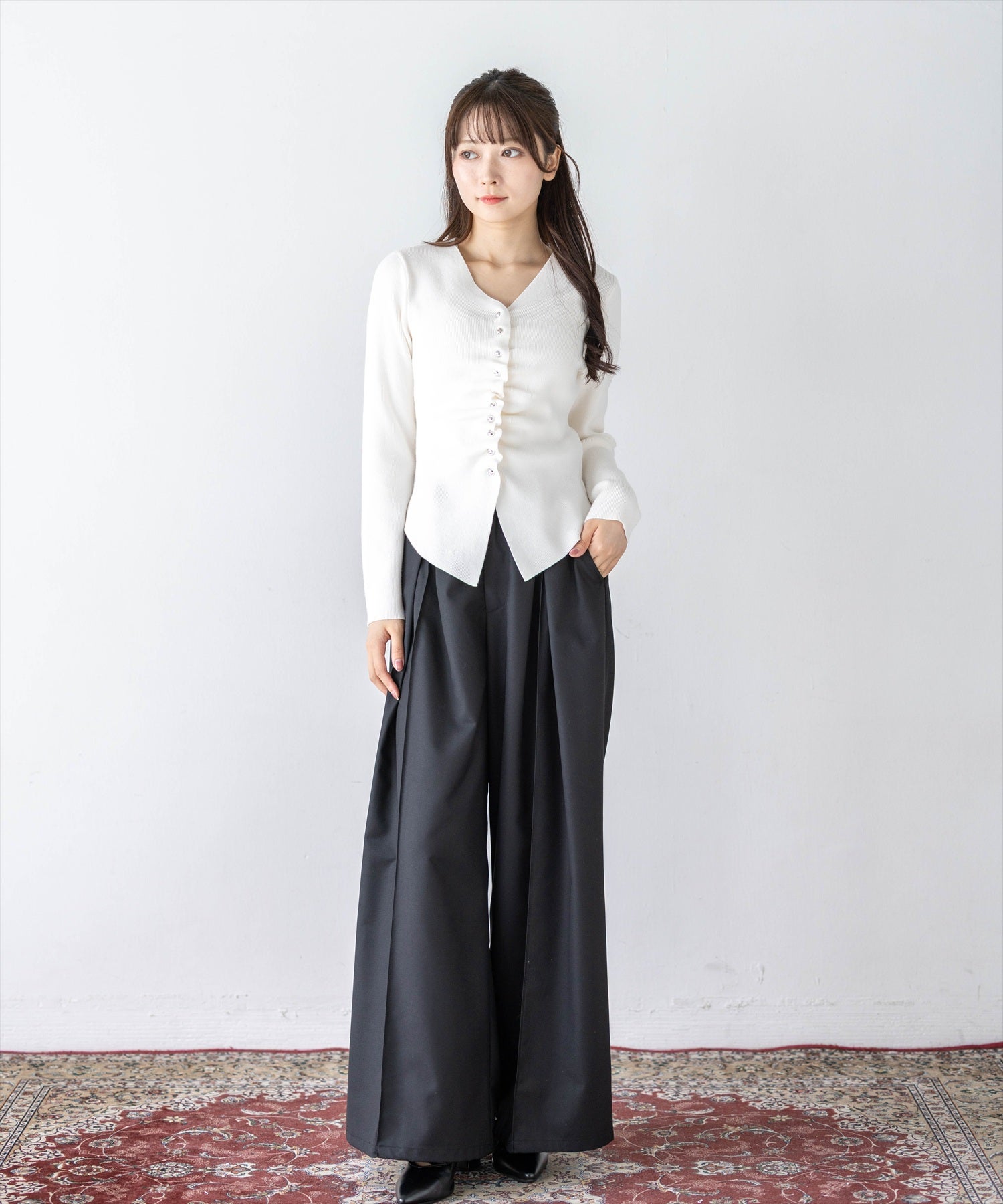 162cm/アイボリー着用