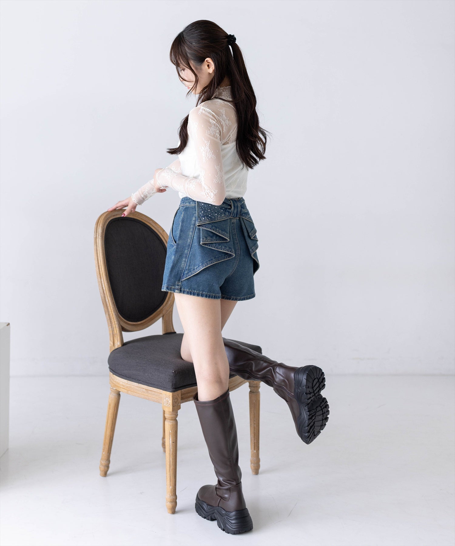 162cm/ブラウン着用
