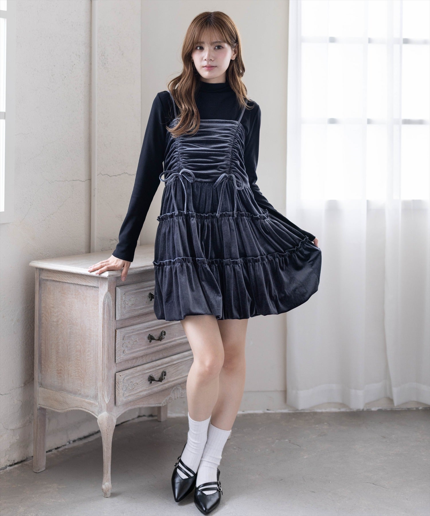 clear≪WEB先行販売/新作≫ドロストリボンベロアミニワンピース