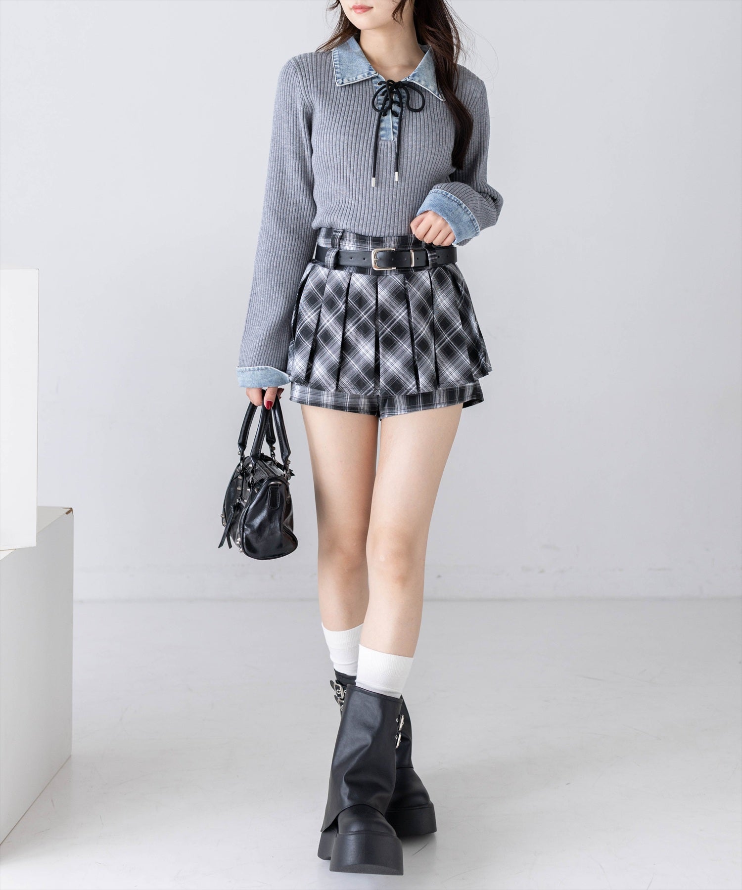 162cm/グレー着用