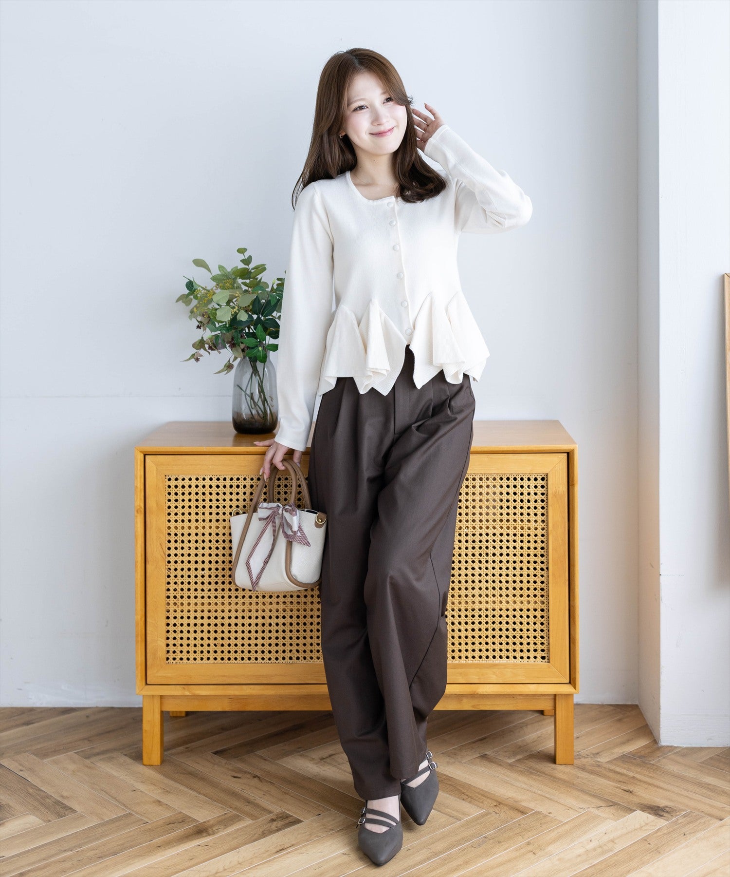 163cm/アイボリー着用