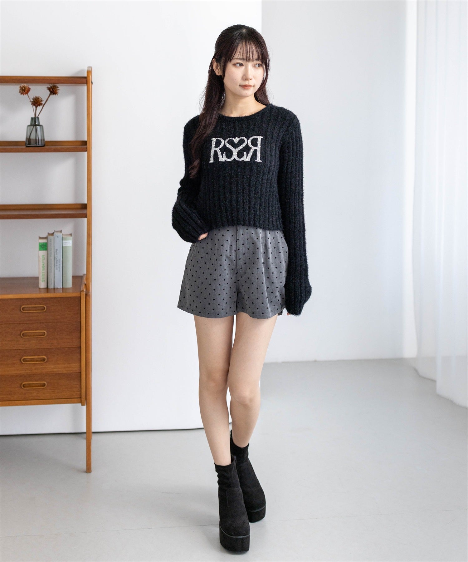 162cm/ブラック着用