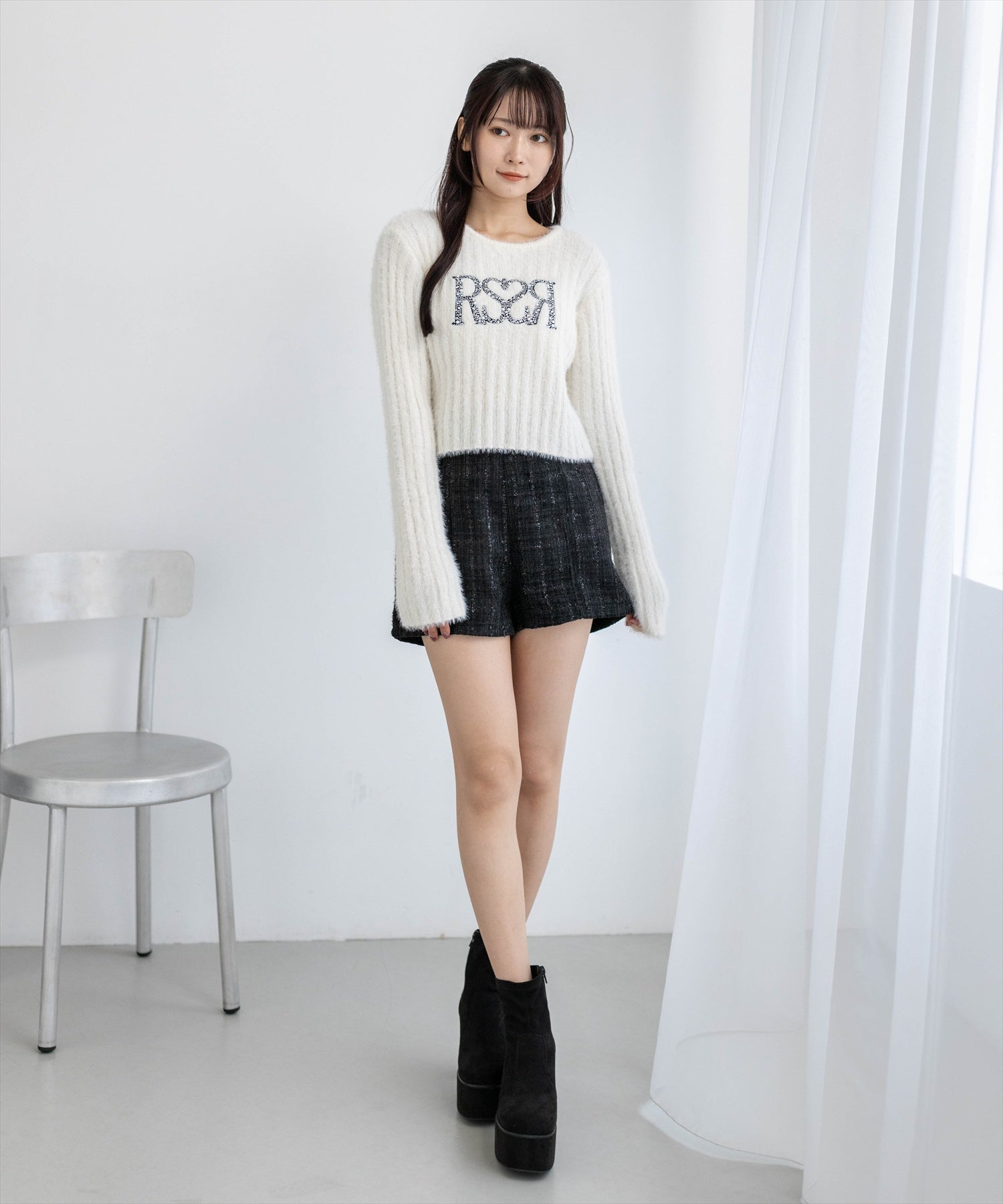 162cm/アイボリー着用