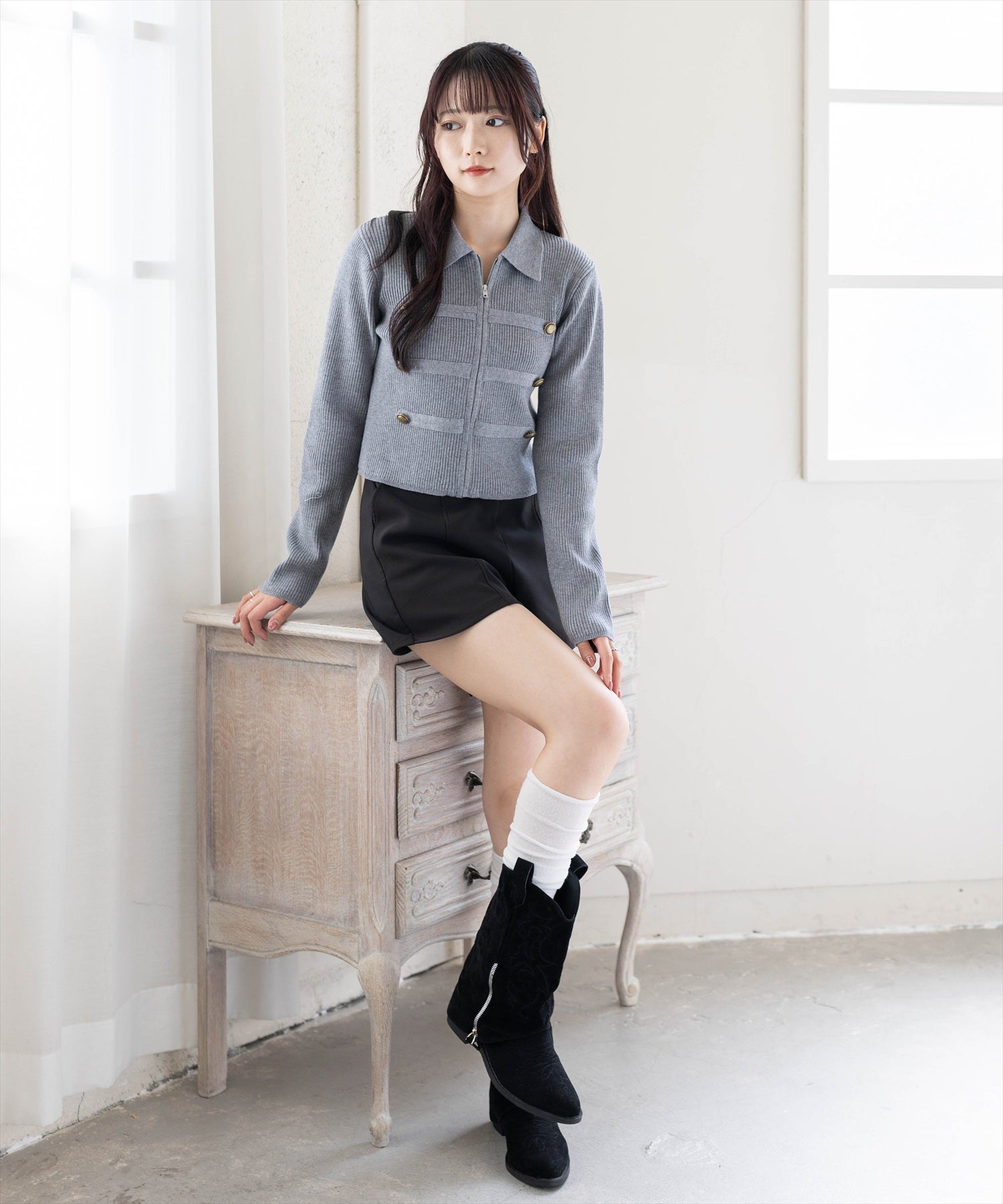162cm/グレー着用