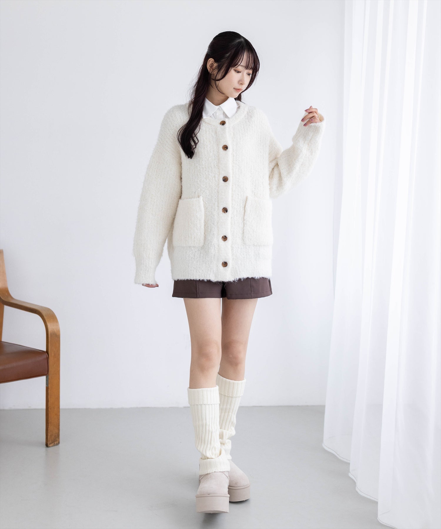 162cm/アイボリー着用