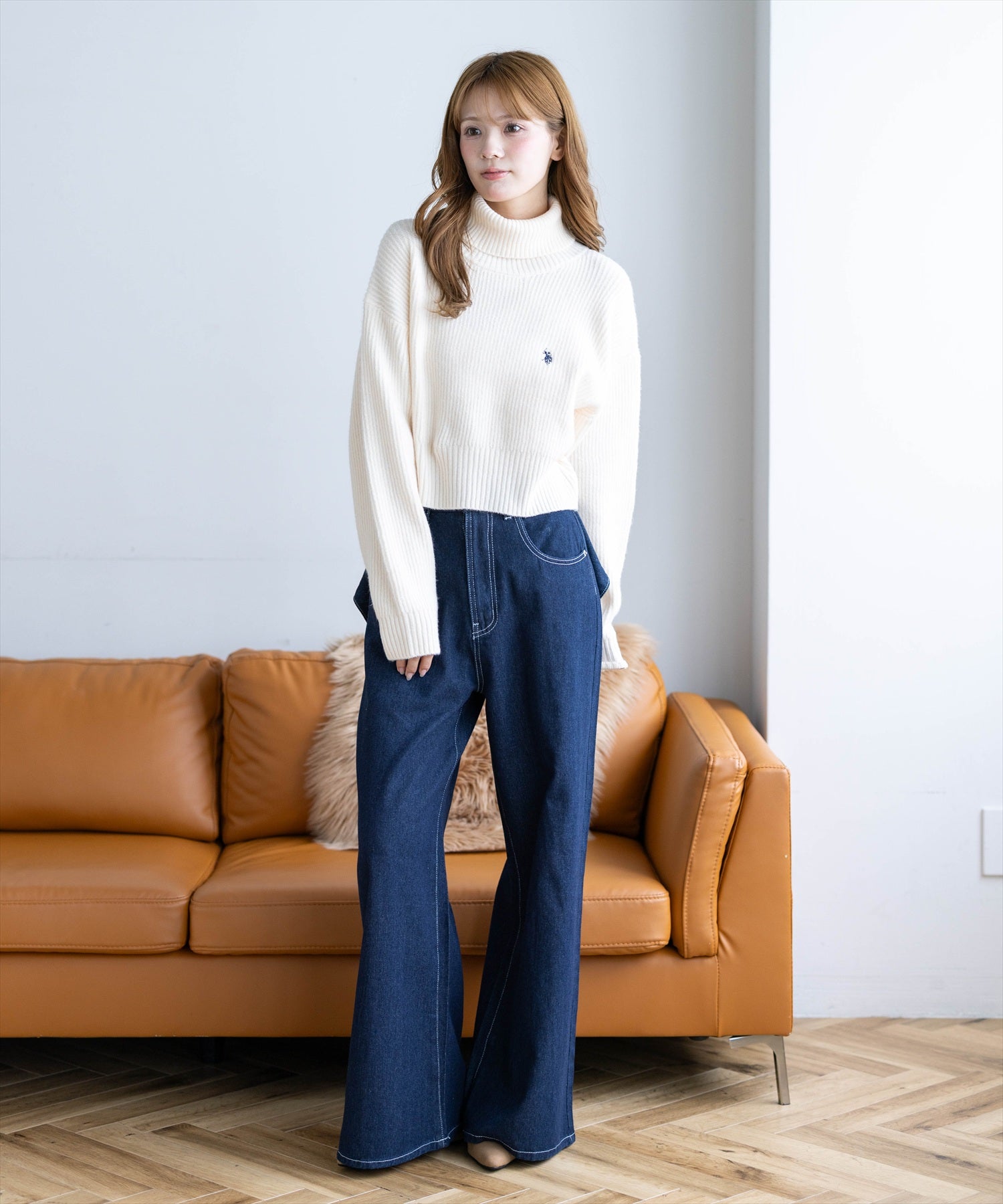 161cm/アイボリー着用