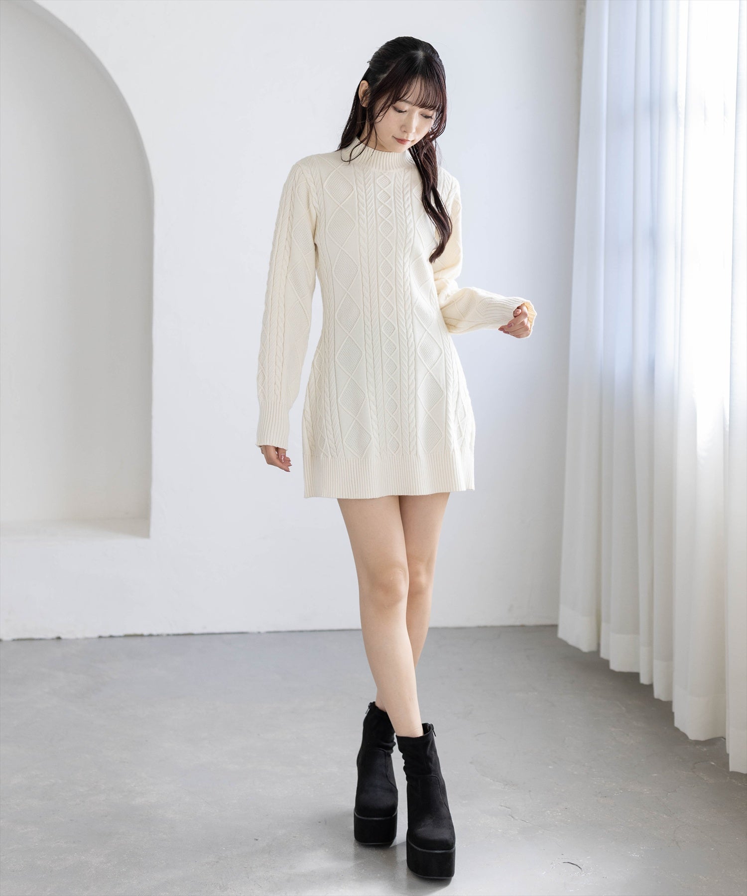 162cm/アイボリー着用