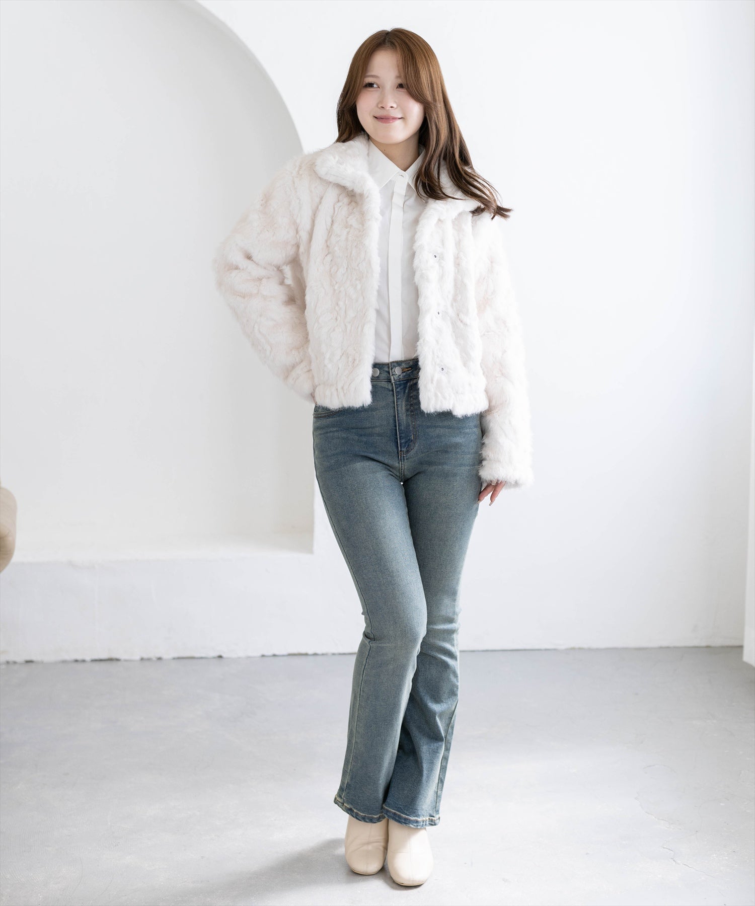 163cm/アイボリー着用