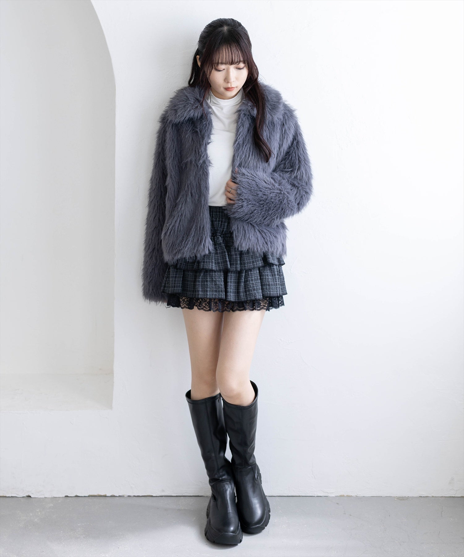 162cm/チャコールグレー着用